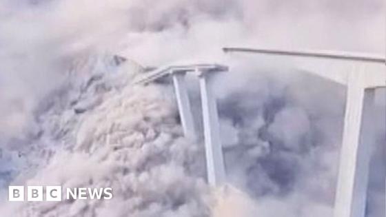 Moment newly opened bridge partially collapses in China