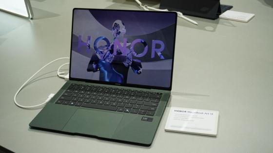 Honor’s new laptop is a MacBook Air killer thanks to one neat privacy feature
