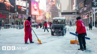 Deadly winter storm grips large parts of the US