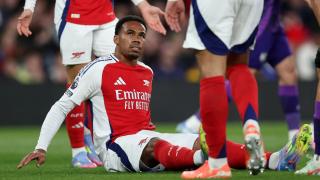 Distraught Arsenal star Gabriel shakes head as he is forced off injured vs Fulham just seven days before Real Madrid tie