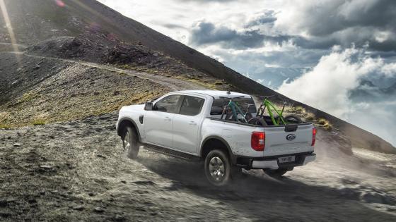 Ford’s hybrid pickup truck is coming to the UK