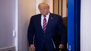 ‘I HATE TAYLOR SWIFT’ Trump tweets